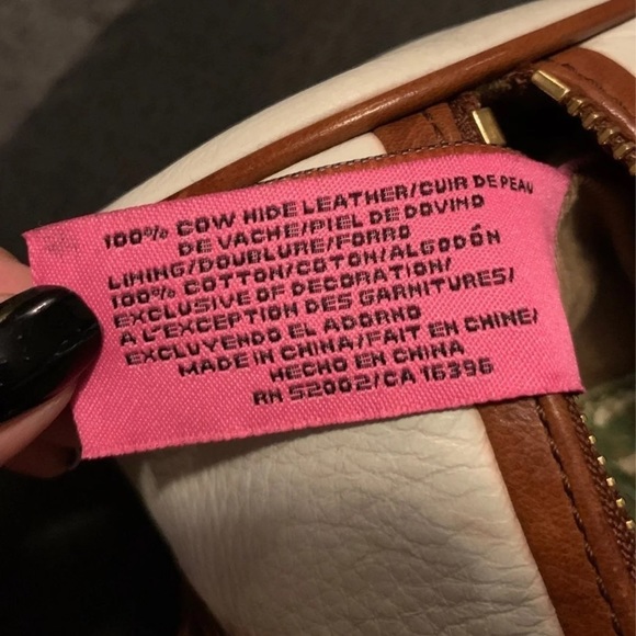 SOLD Juicy Couture Barrel Bag and Chain Belt Bundle - Picture 2 of 12